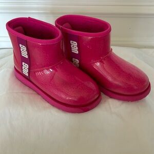 UGG Classic Clear Mini Girl’s Boots